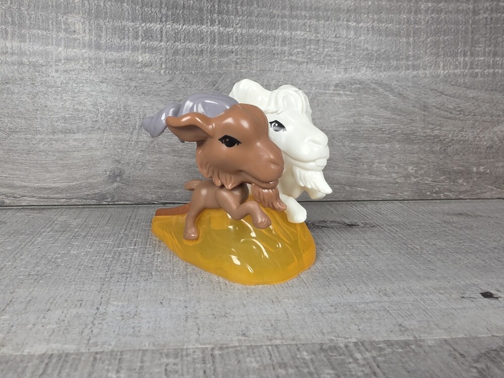 2022 Goats Movie Thor Love And Thunder McDonalds Toy Toothgnasher g78f